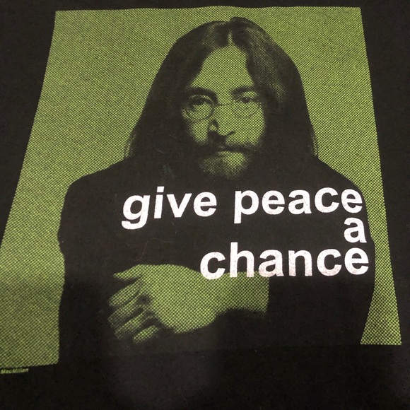 06’ John Lennon T-shirt - Picture 2 of 3